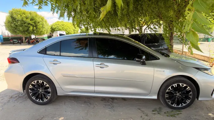 Toyota Corolla Altis Prem. Hybrid 1.8 Flex AUT 2020