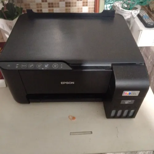 Vende-se uma impressora