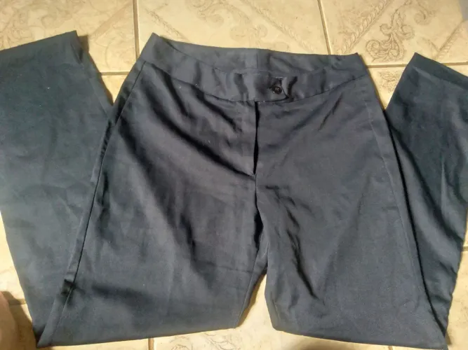 Calça social feminina