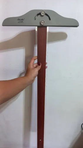 Régua T de arquitetura modelo desetec n? 5608