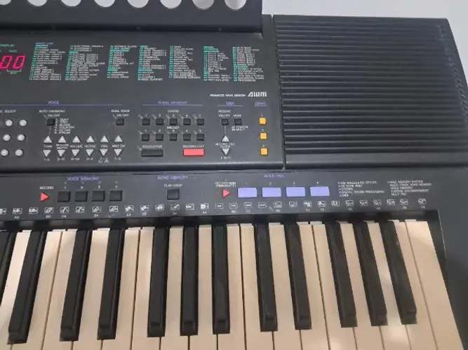 Teclado Yamaha PSR 500