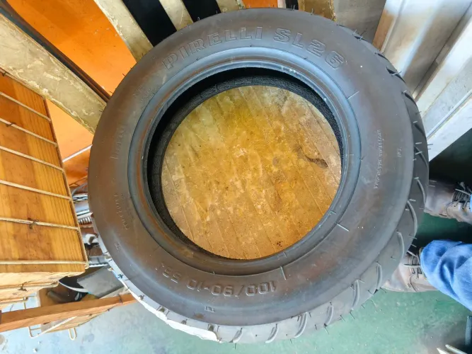 Pneu da moto 110 Lead