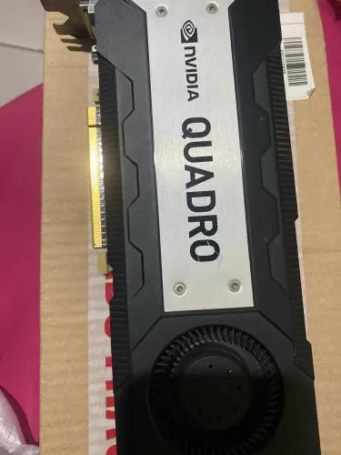 Placa de vídeo usada k6000   Não dá vídeo 