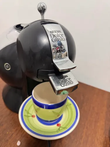 Cafeteira Dolce Gusto. Quem tem, aprova!