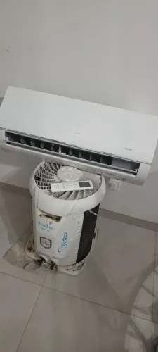 Split Midea Inverter 9000btus