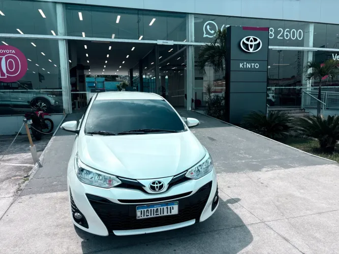 Toyota Yaris XS Connect 1.5 Flex 16V 5P AUT 2021