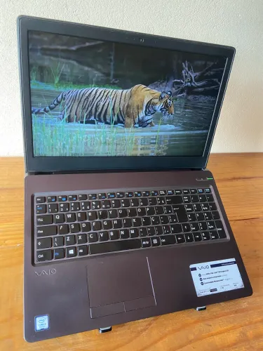 Notebook Vaio i5 7ª Geração / HD Graphics / 16GB RAM / 240GB SSD / Tela 15.6?