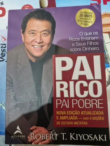 Livro "Pai Rico, Pai Pobre"