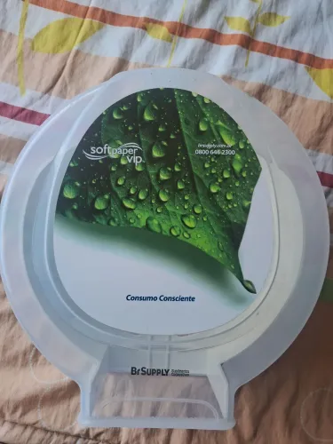 Dispenser para papel higiênico em rolo transparente Softpaper.