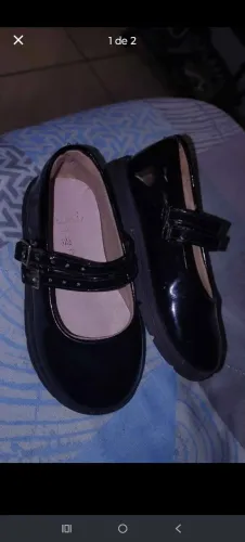 Vendo sapatilha tamanho 21