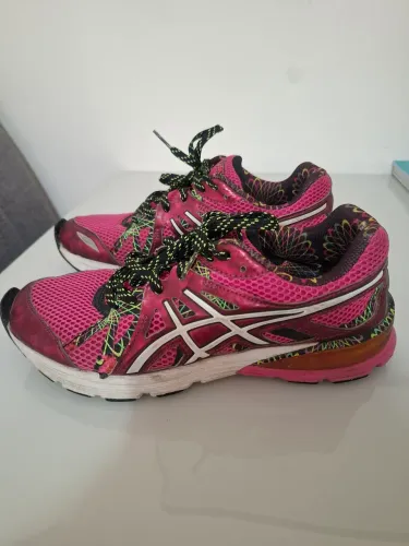 Tênis Asics feminino comprado nos EUA!