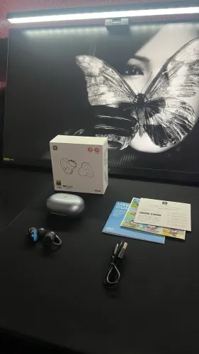 fone de ouvido soundpeats clip1