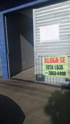 Aluga-se uma loja direto com o proprietário