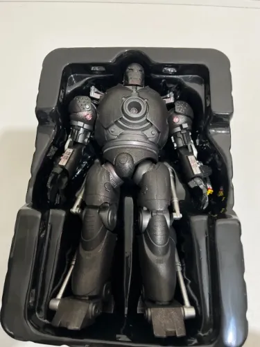 Figura De Ação Articulada Iron Monger Marvel Zd Toys
