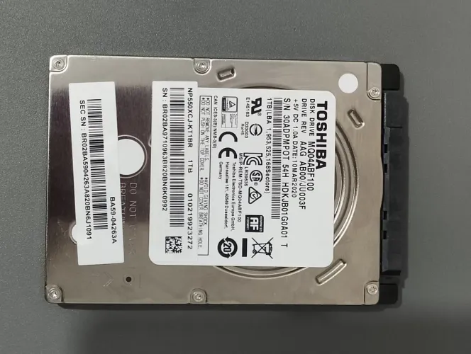 HD de 1TB (1 Terabyte) de 2.5 polegadas por 7mm Slim