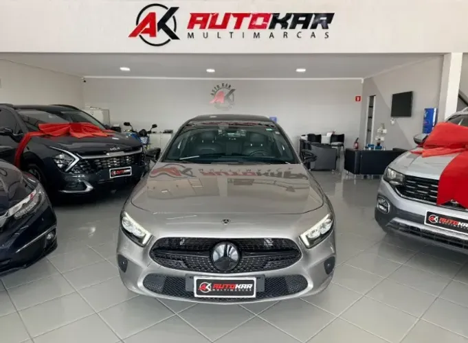 Mercedes-Benz Classe A 250 2.0 TB Hatch Vision 2020