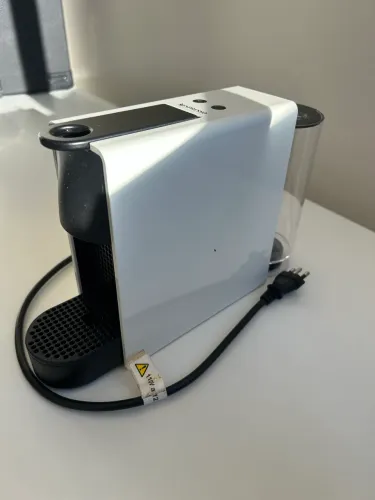 Nespresso Essenza Mini C30