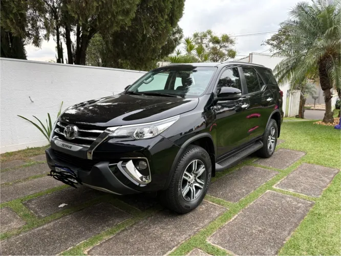 Toyota Hilux SW4 SRV 4X2 2.7 Flex 16V Aut. 2019