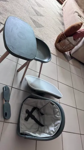 Cadeira alimentação maxi cosi
