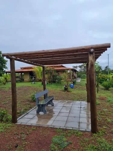 Ótima estrutura ,Pomar com variedades de frutad Produzindo !!