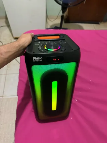 Som de caixa Philco 350w original.