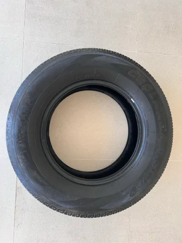 Pneu Yokohama Geolandar 235/70/R16
