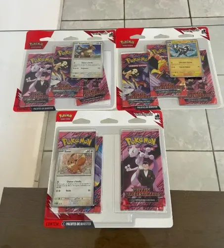 POKEMON KIT RIVAIS PREDESTINADOS BLISTER TRIPLO ZEBSTRIKA KANGASKHAN + QUADRUPLO EEVEE