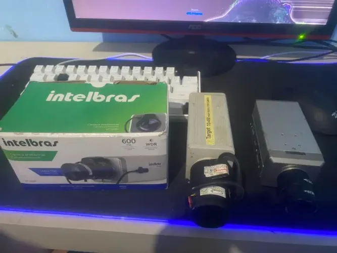 ? VENDO LOTE COM 3 CÂMERAS DE SEGURANÇA ?