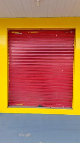 Porta para comercio