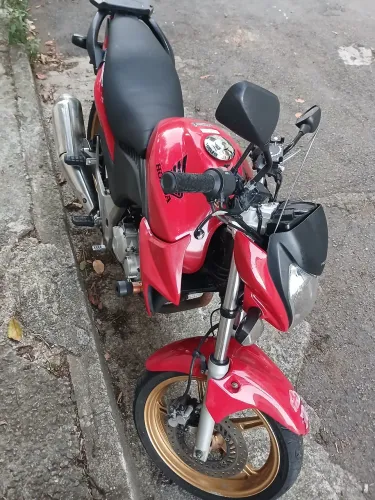 Cb 300 (linda)