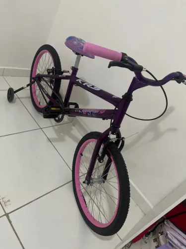 Bicicleta semi nova 