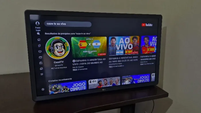 Smart TV LG De 32" HD com WebOS com suporte de parede