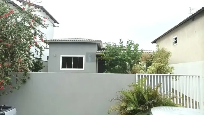 CASA PARA LOCAÇÃO EM SÃO PEDRO DA ALDEIA - CONDOMÍNIO SOLAR DOS CANTARINOS