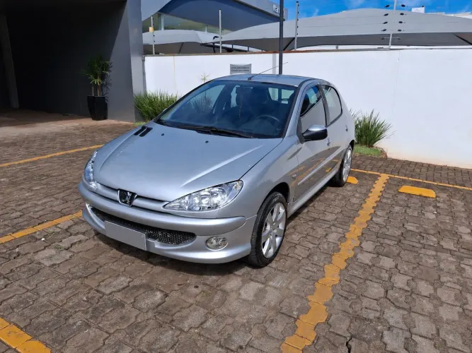 Peugeot 206 Presence 1.4/ 1.4 Flex 8V 5P 2008