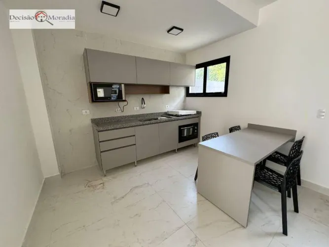 Sobrado com 2 suítes para alugar, 60 m² por R$ 3.800/mês - Granja Viana II - Cotia/SP