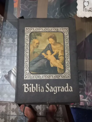 Bíblia Ilustrada Antiga