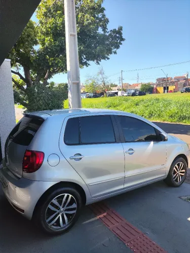 Volkswagen Fox 1.0 MI Total Flex 8V 5P 2013