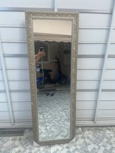 Espelho de corpo inteiro