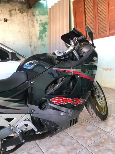 Suzuki GSX