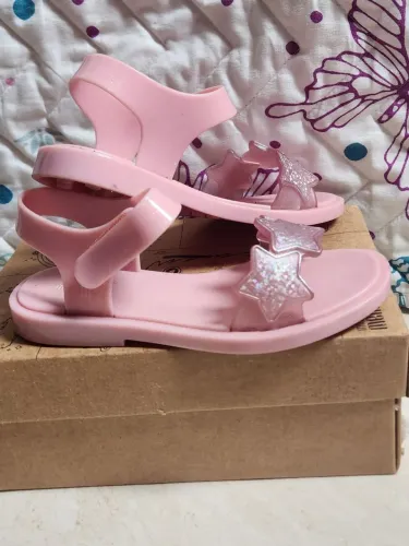 Vendo Sandália Melissa tam. 30 em perfeito estado.