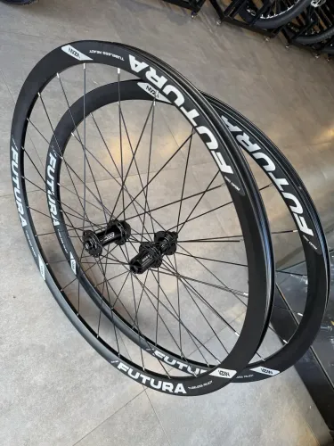 Rodas V-Zan Futura Speed / Gravel