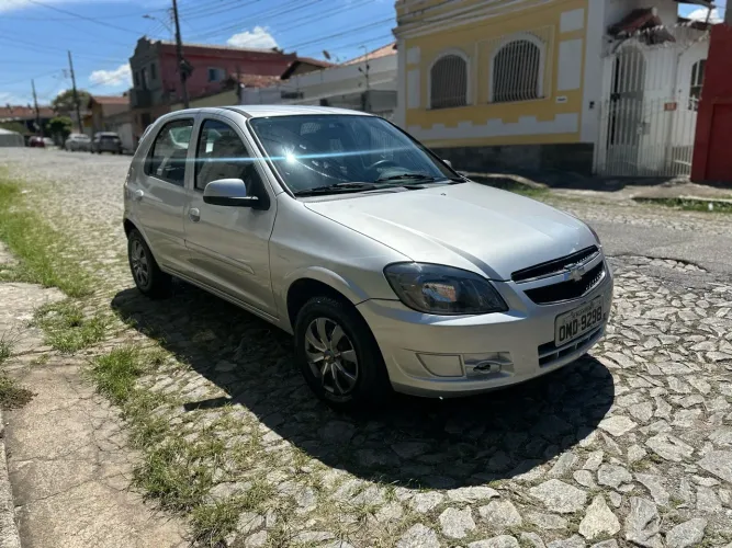 Chevrolet Celta Spirit/ LT 1.0 MPFI 8V Flexp. 5P 2013
