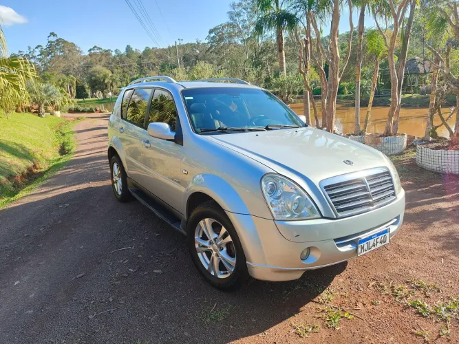 Ssangyong Rexton II 2.7 20V 165/186cv TDI Dies.aut 2010