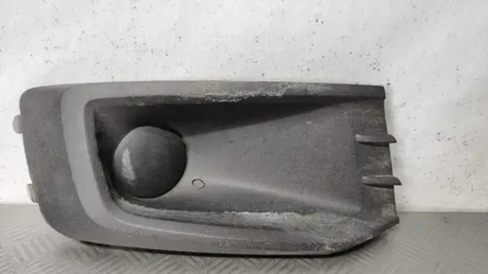 Moldura Farol De Milha Saveiro G6 Direito Direito