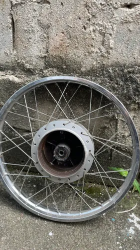 Par de rodas Biz 125  Traseiro 14 Dianteiro 17