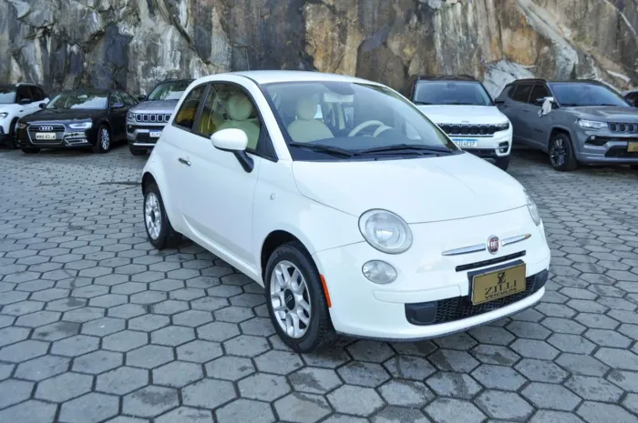 Fiat 500 Cult 1.4 Flex 8V EVO Mec. 2013