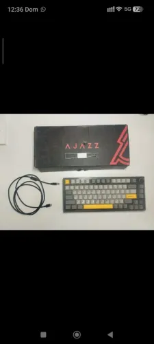 Teclado gamer ajjaz ak820 pro com telinha e ajuste de volume removedor de keycaps, sem fio