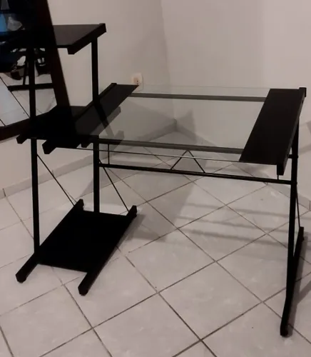 Mesa PC de vidro