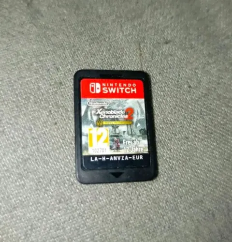 Xenoblade 2 Nintendo Swith sem capa emvio rápido!