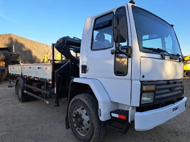 Ford Cargo 1415 Munck